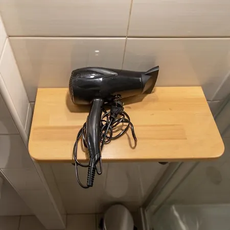 Big Pipe Apartman